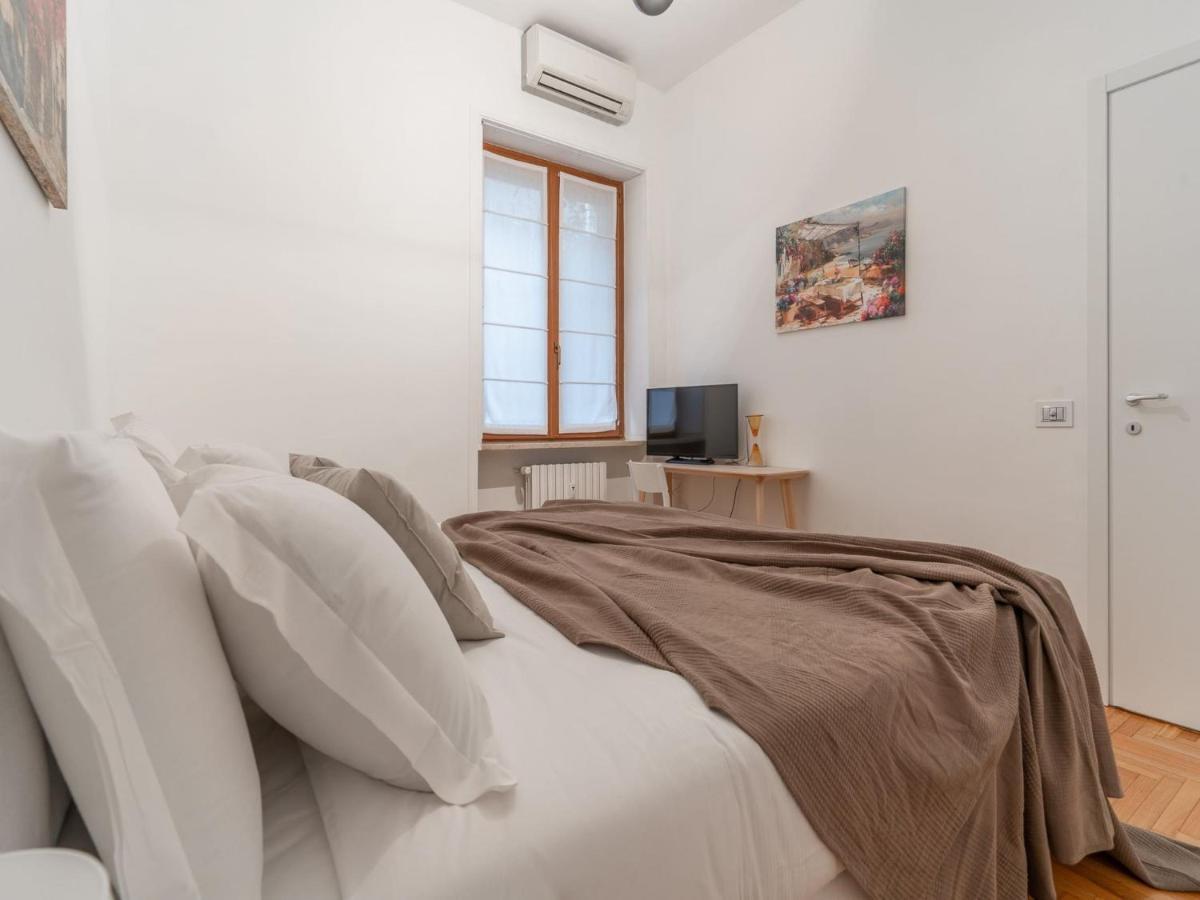 The Best Rent - Spacious Three-Bedroom Apartment In Moscova Milán Exterior foto