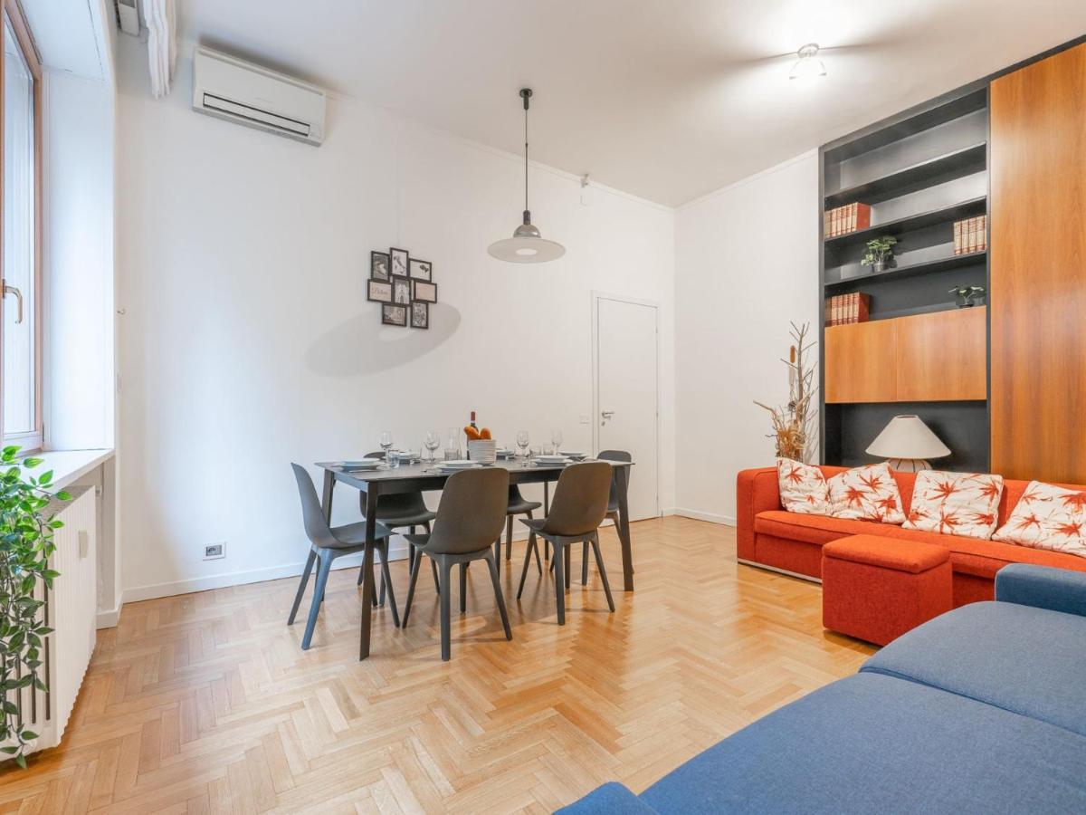 The Best Rent - Spacious Three-Bedroom Apartment In Moscova Milán Exterior foto